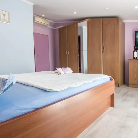 Apartment Laguna Makarska Exterior photo
